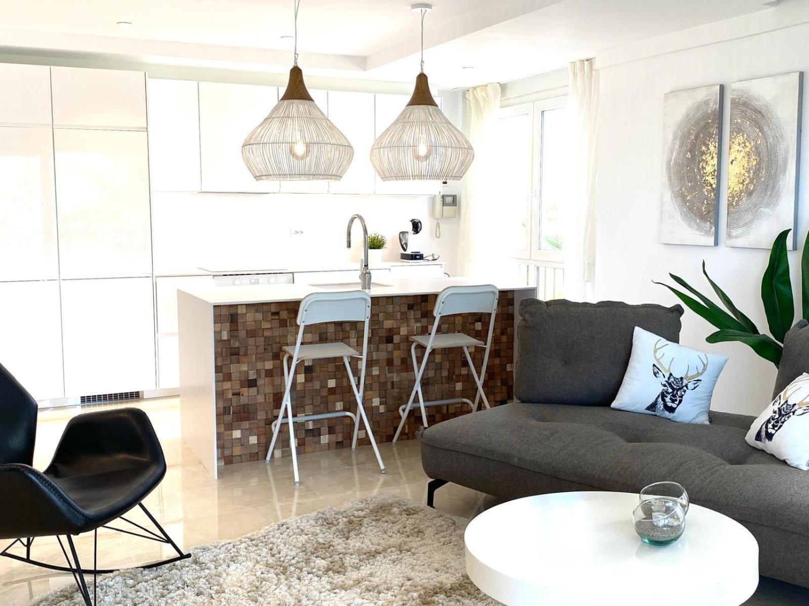 Canas Beachside Apartemen *