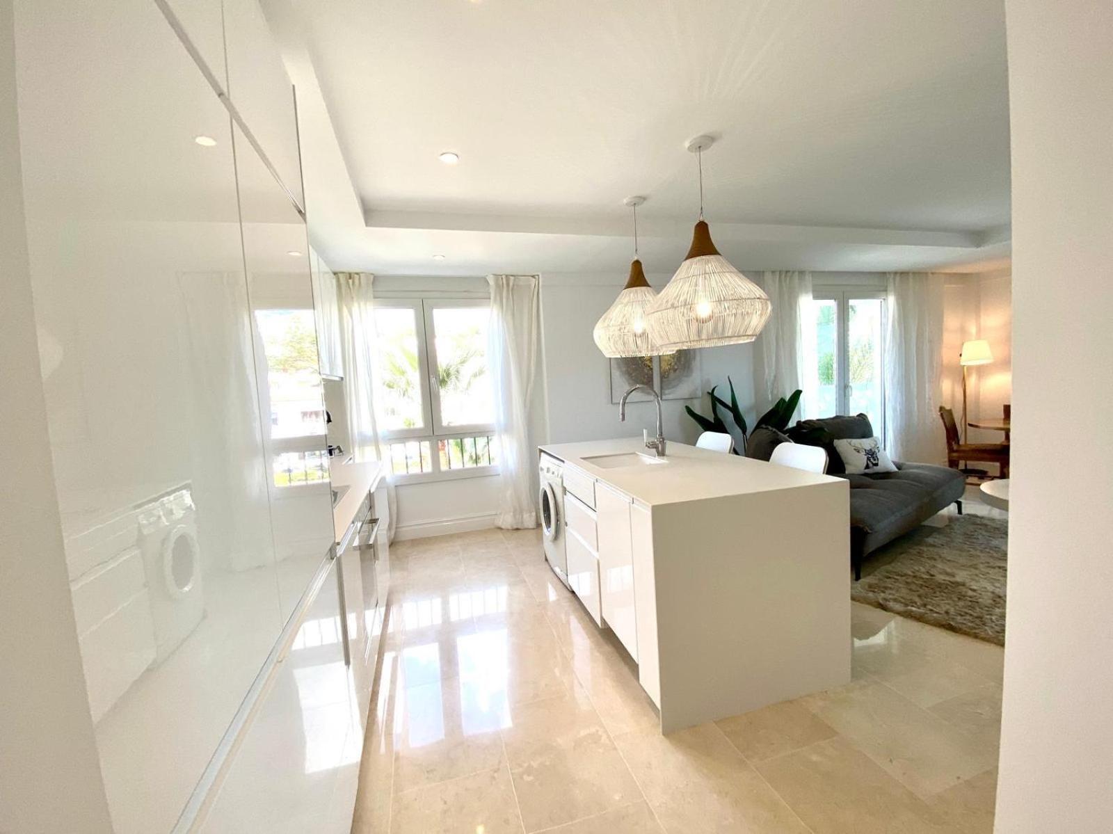 Canas Beachside Apartment Marbella